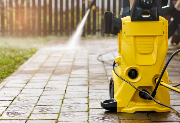 Best Playground Equipment Cleaning  in West Peoria, IL